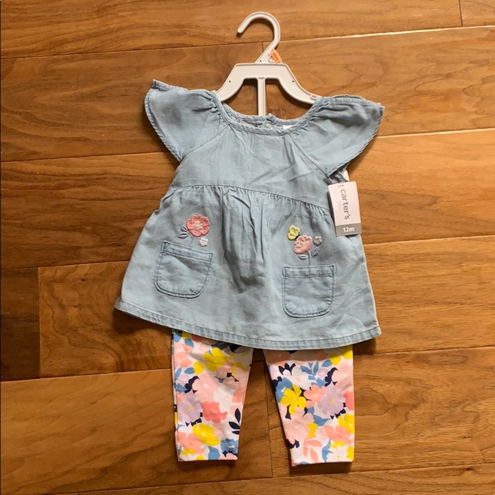 Carter’s legging and chambray top set